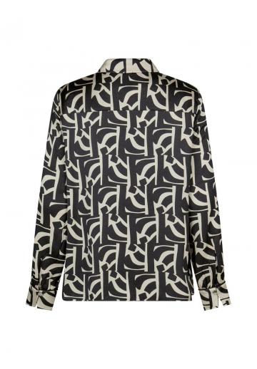 Атласная блузка