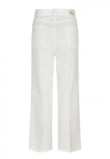 Свободные джинсы