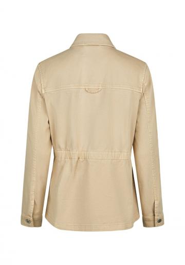 Куртка с накладнымит карманами