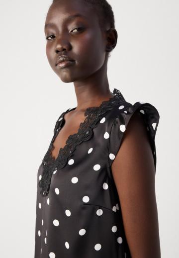 Атласная блузка