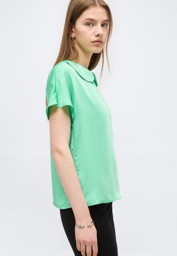 Атласная блузка