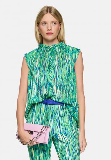 Блузка без рукавов