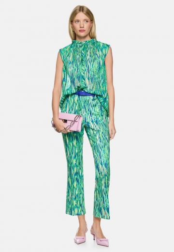 Блузка без рукавов