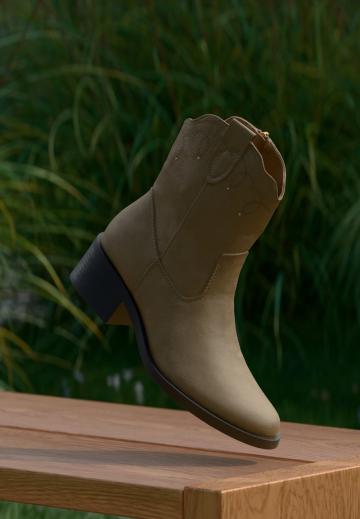 Ковбойские сапожки