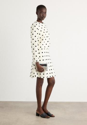 Короткая куртка