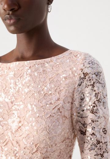 Коктейльное платье