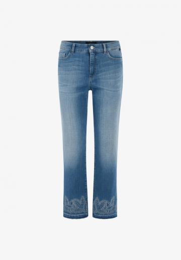 Короткие джинсы