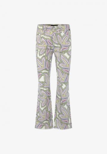 Короткие джинсы