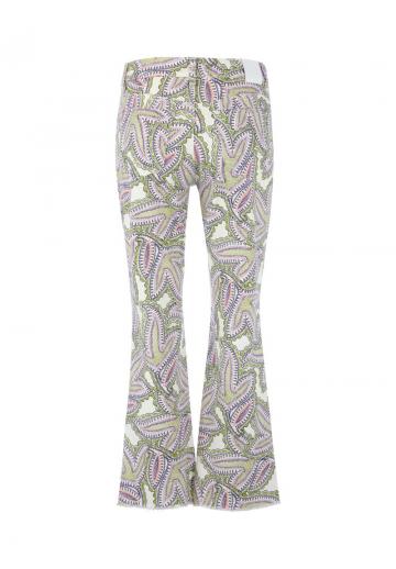 Короткие джинсы