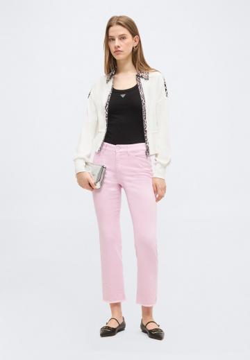 Короткие джинсы