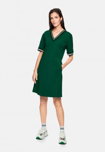 Короткое платье