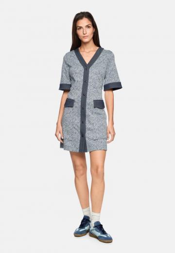 Вязаное платье