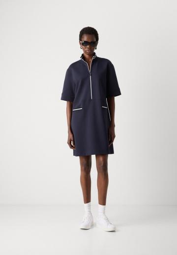 Короткое платье