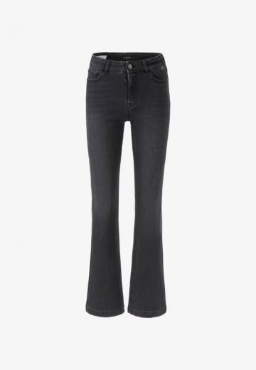 Клешеные брюки