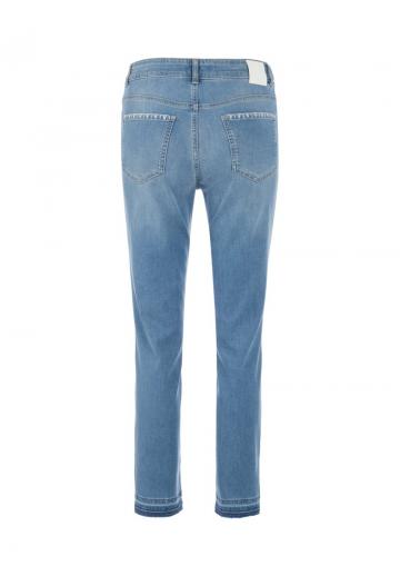 Короткие джинсы