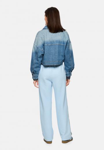 Короткая куртка