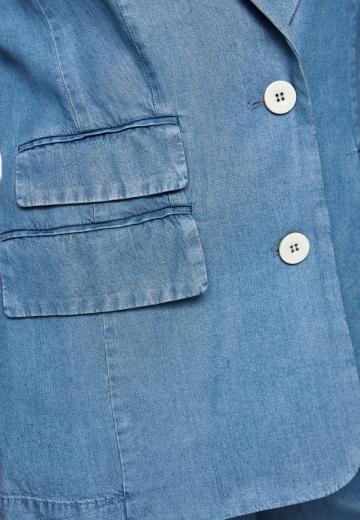 Короткое пальто