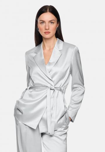 Короткое пальто