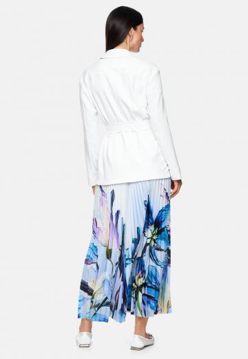 Короткое пальто