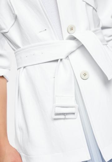 Короткое пальто