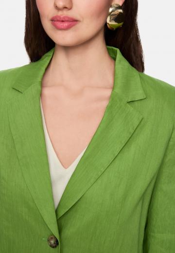 Короткое пальто