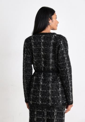 Длинный жилет