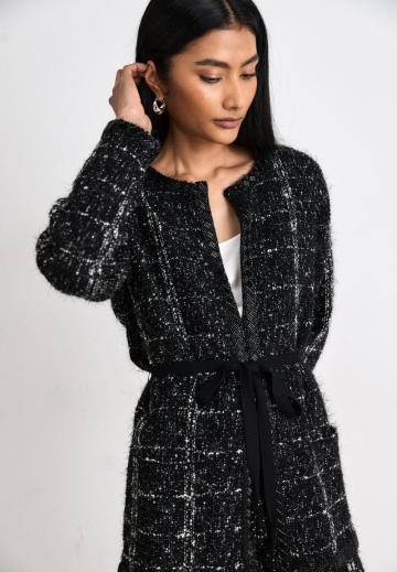 Длинный жилет