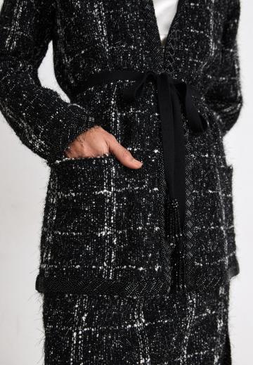 Длинный жилет