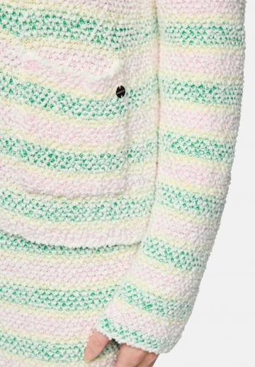 Вязаная кофта