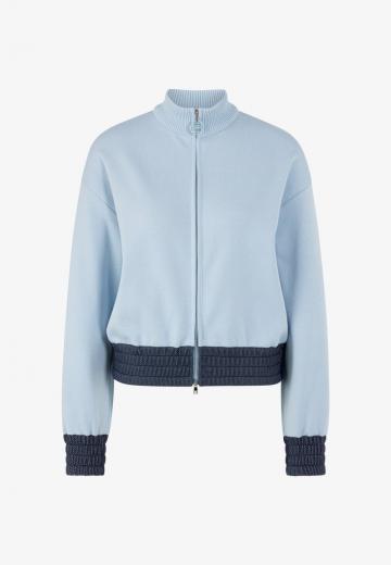 Вязаная кофта