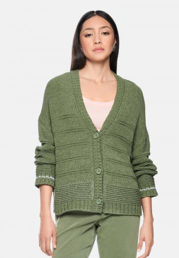 Вязаная кофта