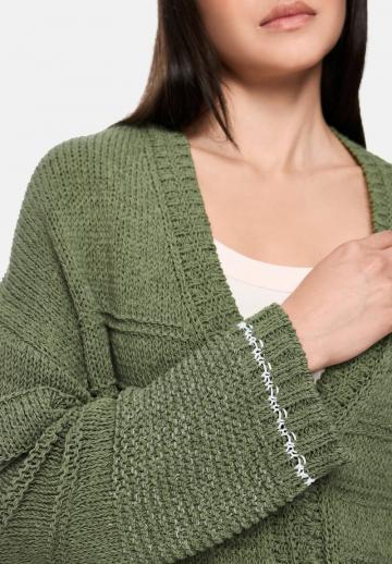 Вязаная кофта