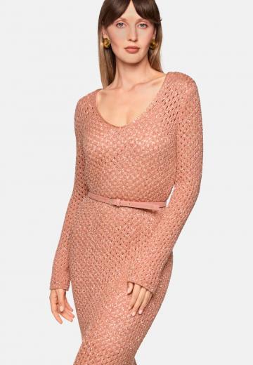 Вязаное платье