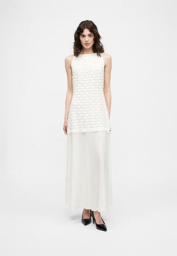 Вязаное платье