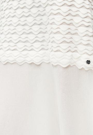 Вязаное платье