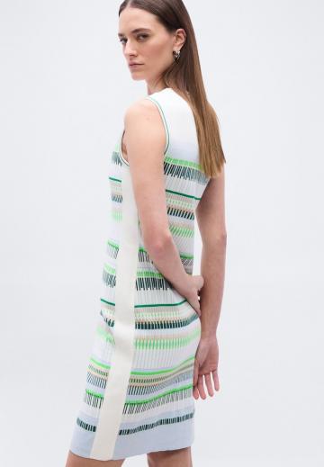 Вязаное платье