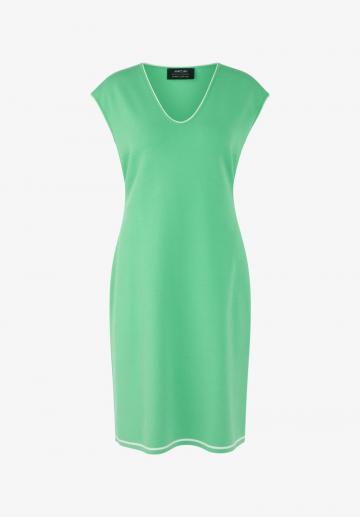 Вязаное платье