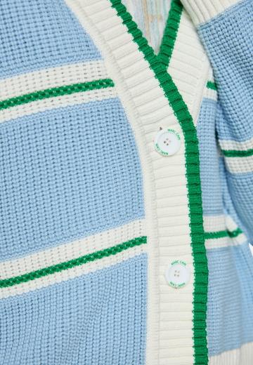 Вязаная кофта