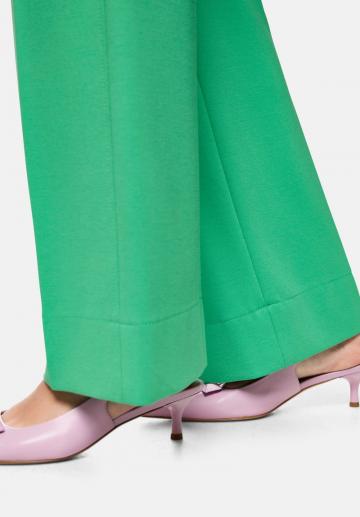 Прямые брюки