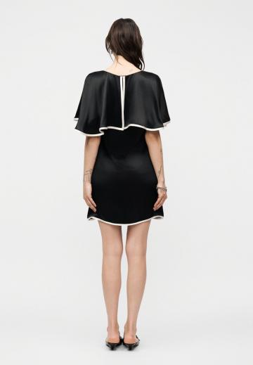 Короткое платье