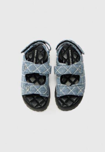 Босоножки на платформе