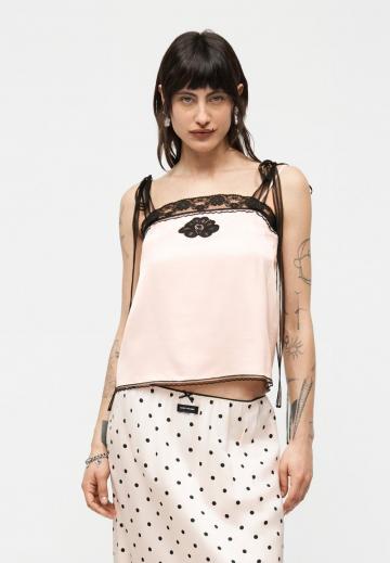 Блузка без рукавов