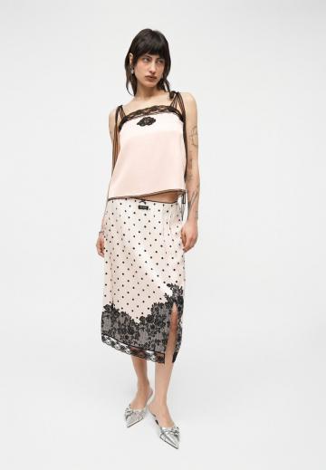 Блузка без рукавов