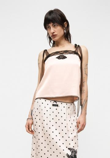 Блузка без рукавов