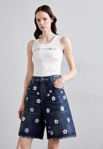 Джинсовые шорты