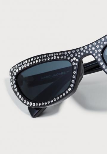 Солнечные очки