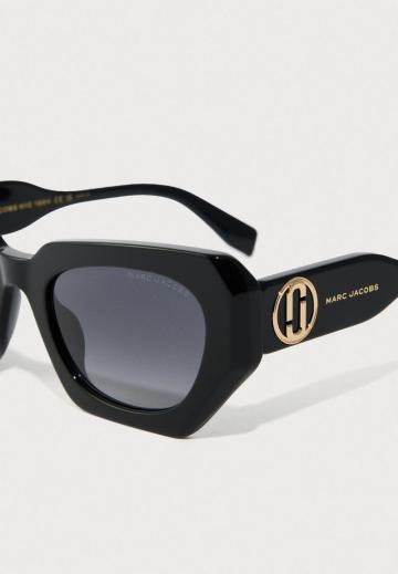 Солнечные очки