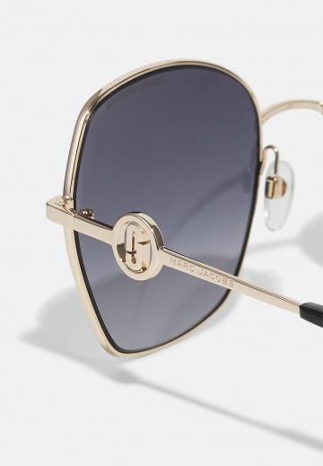 Солнечные очки