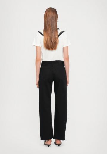 Джинсы бойфренда