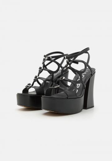 Босоножки на платформе